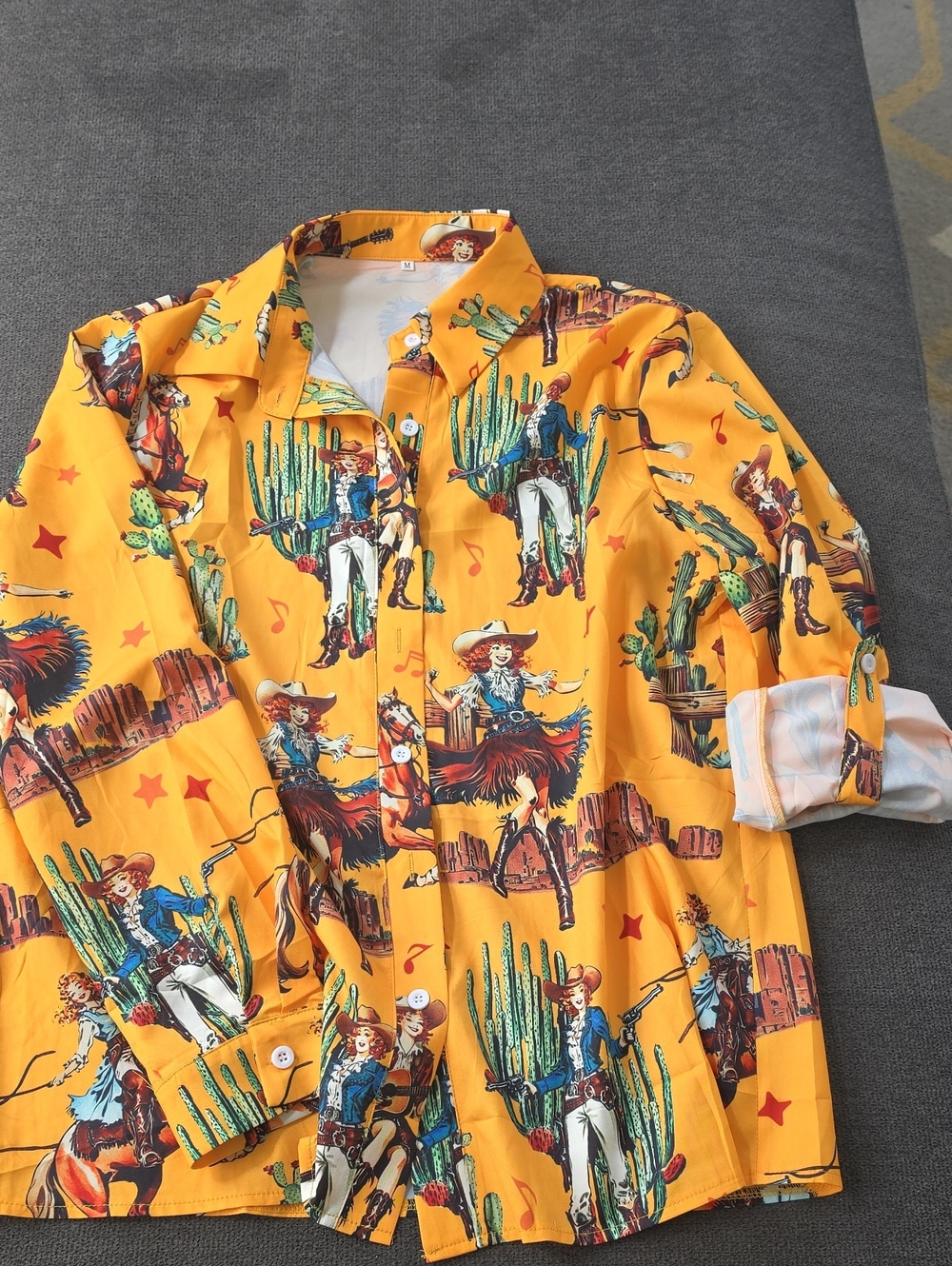 NWOT Women's Retro Western-Print Button-Up Shirt in Bright Yellow